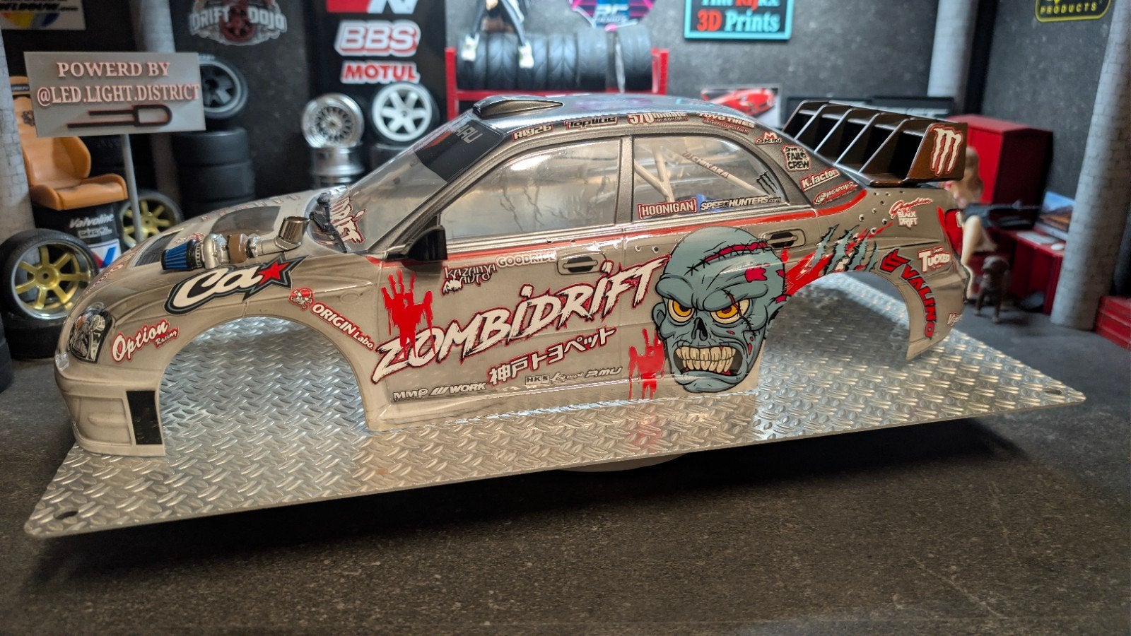 Tamiya Subaru 2004 1:10 HPI kyosho yokomo Traxxas, Verzenden, Zo goed als nieuw, Auto onroad