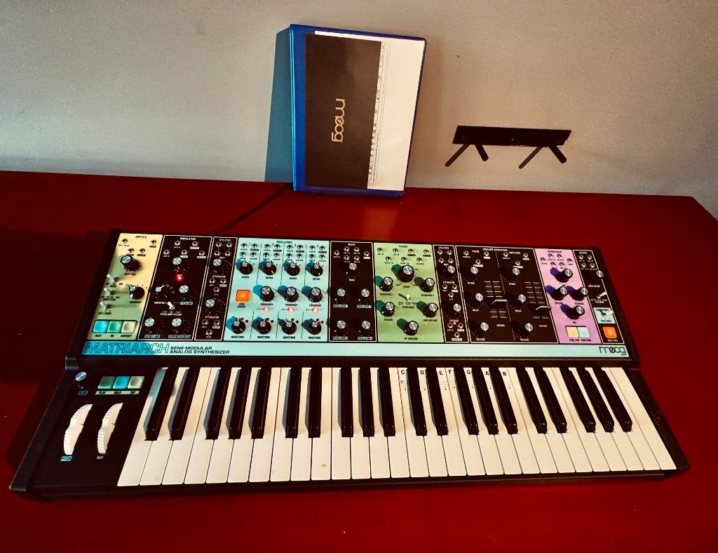 Moog Matriarch — analoge semi-modulaire synthesizer, Muziek en Instrumenten, Gebruikt, Ophalen of Verzenden, Met midi-aansluiting