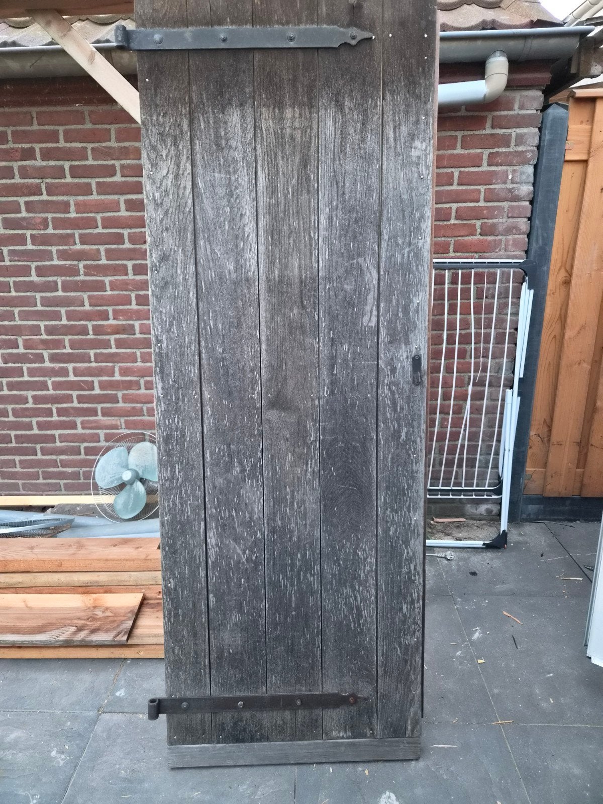 Douglas houten deur met slot en sleutels - 69,5x196cm, Ophalen