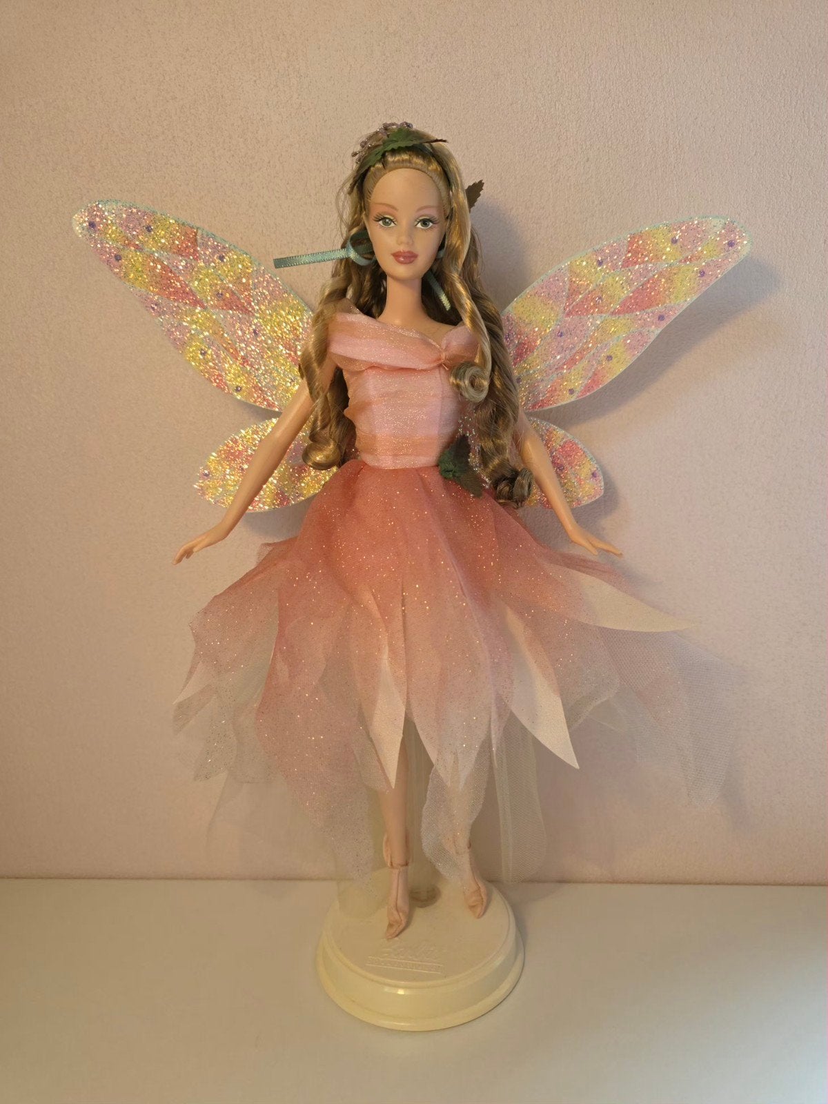 Barbie Fairy of The Garden 2001 
Inclusief standaard., Ophalen of Verzenden, Zo goed als nieuw, Fashion Doll