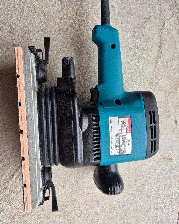Makita 9046 Vlakschuurmachine 600W, Gebruikt, Info@makita.nl, Verzenden, Makita Corporation