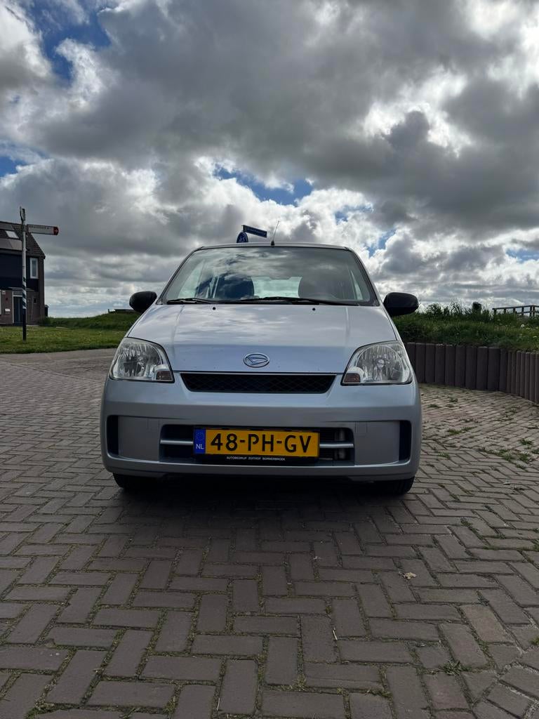 Daihatsu Cuore 2004 apk 22-4-2027, Auto's, Daihatsu, 600 kg, Cuore, Origineel Nederlands, 989 cc