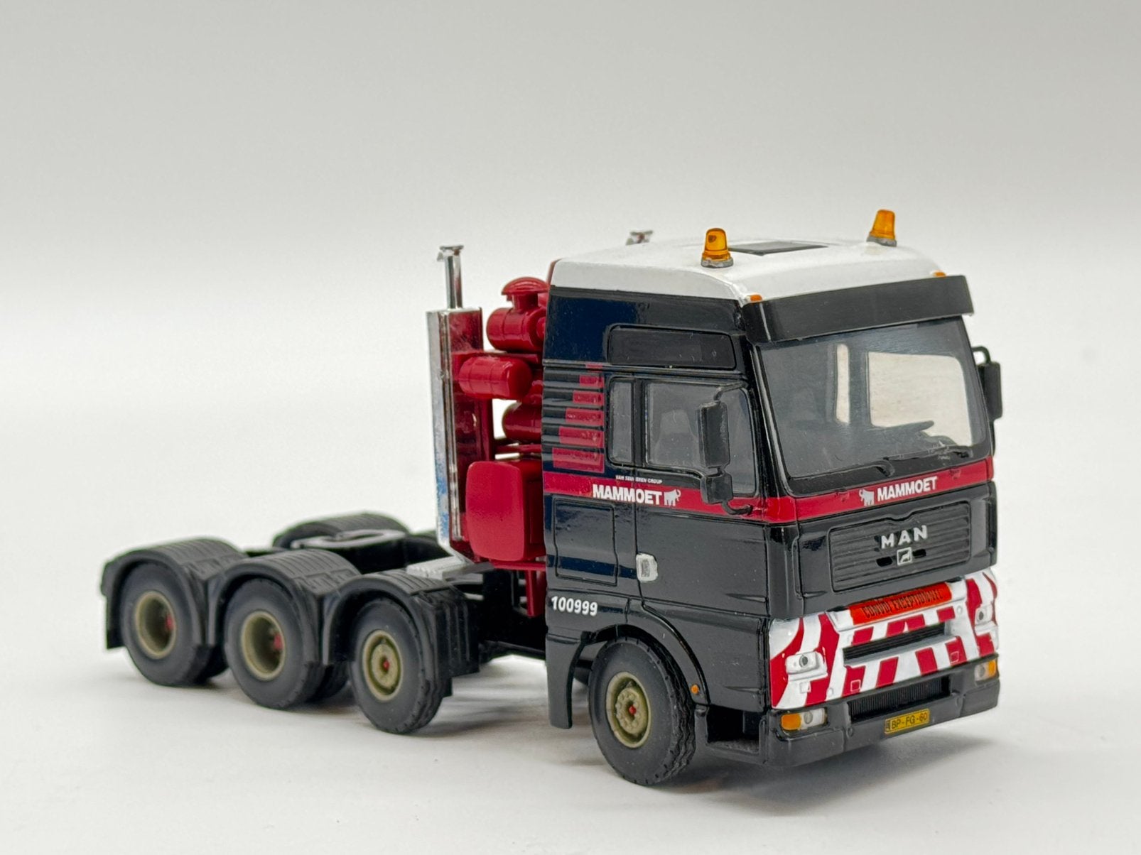 TEMA TOYS MAN TGA 8x4 MAMMOET van Seumeren, Hobby en Vrije tijd, Modelauto's | 1:50, Overige merken, ., Ophalen of Verzenden, Zo goed als nieuw