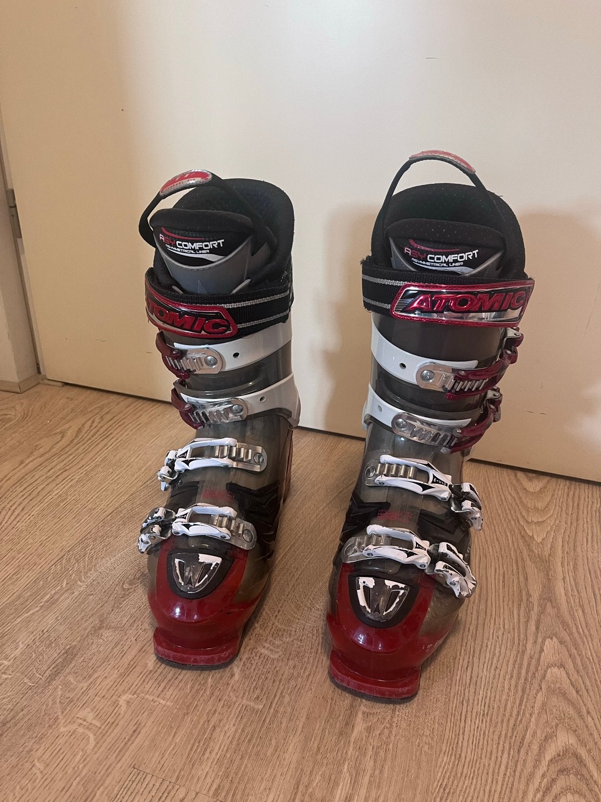 Atomic Skischoenen - Maat 27.0/27.5, Sport en Fitness, Ophalen, Gebruikt, Schoenen, Atomic