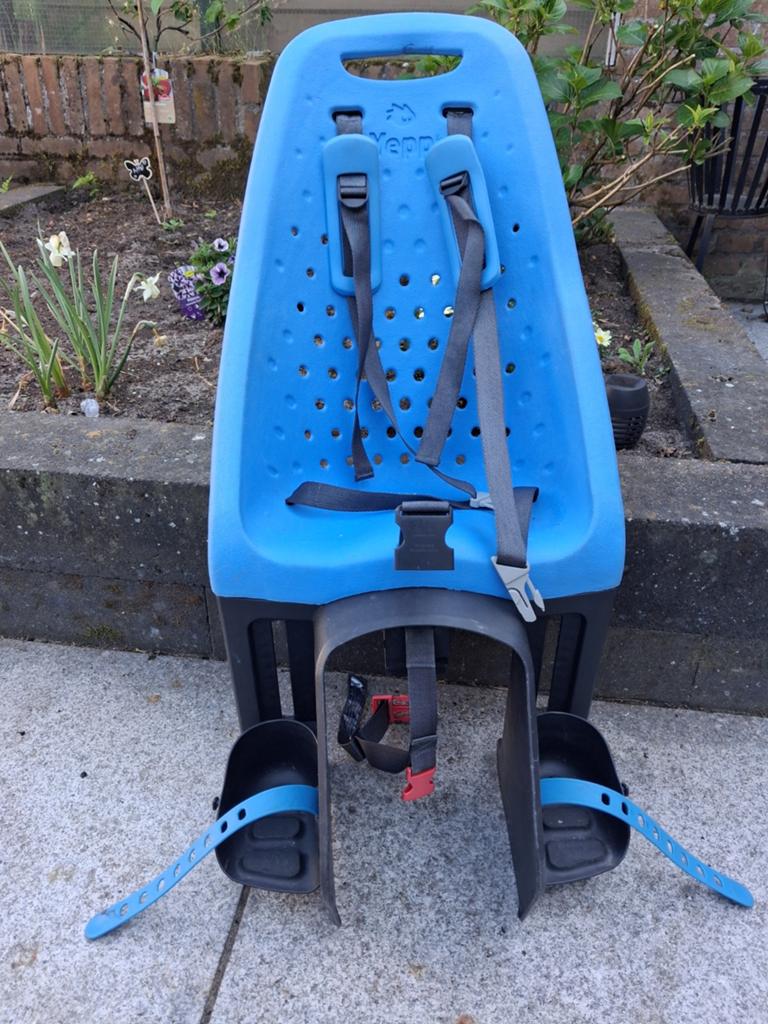 Yepp Achterzitje Fietsstoeltje Blauw met Sleutel, Ophalen, Gebruikt