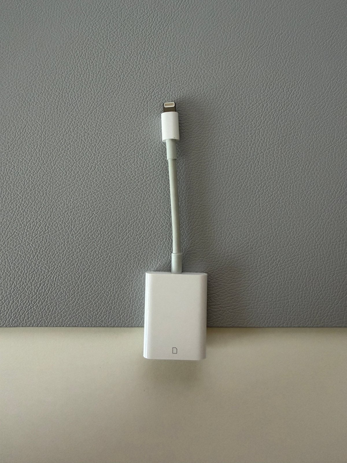 Apple Lightning naar SD Card Adapter, Ophalen of Verzenden, Zo goed als nieuw, Overige typen