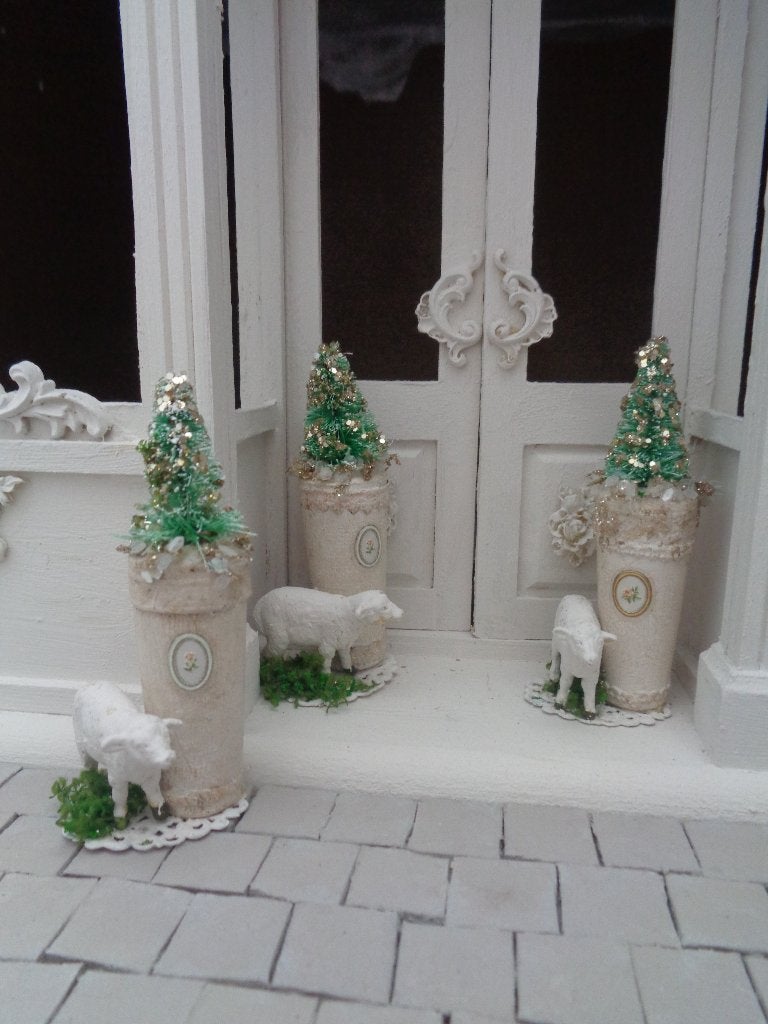 Kerststuk met schaap .......Poppenhuis 1:12…(Fotonr W58), Ophalen of Verzenden, Nieuw, Poppenhuis