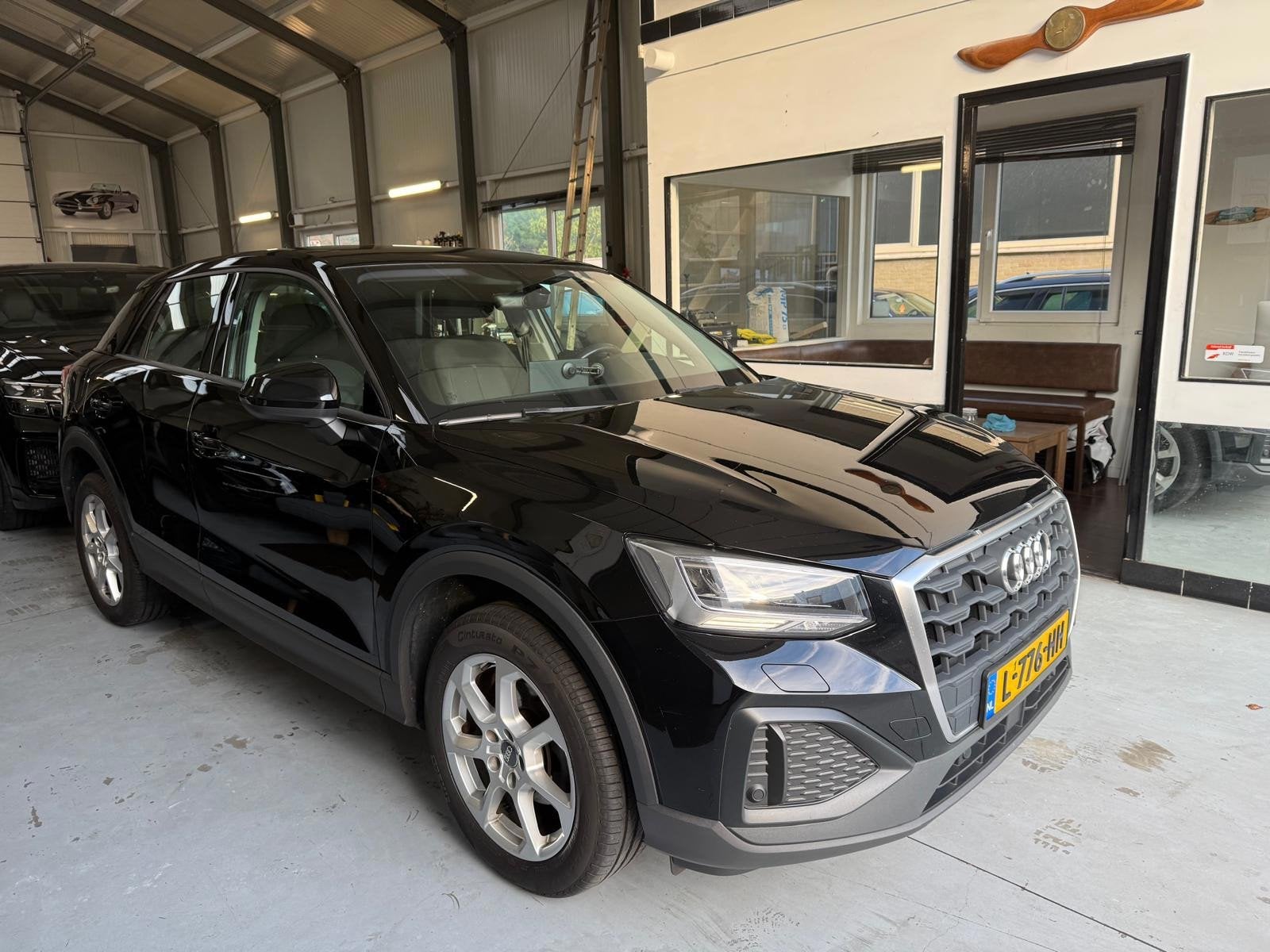 Audi Q2 1.5 Automaat 35 TFSI Pro Line 2021 nieuwe Apk, Auto's, Audi, 4 cilinders, 150 pk, Zwart, Origineel Nederlands