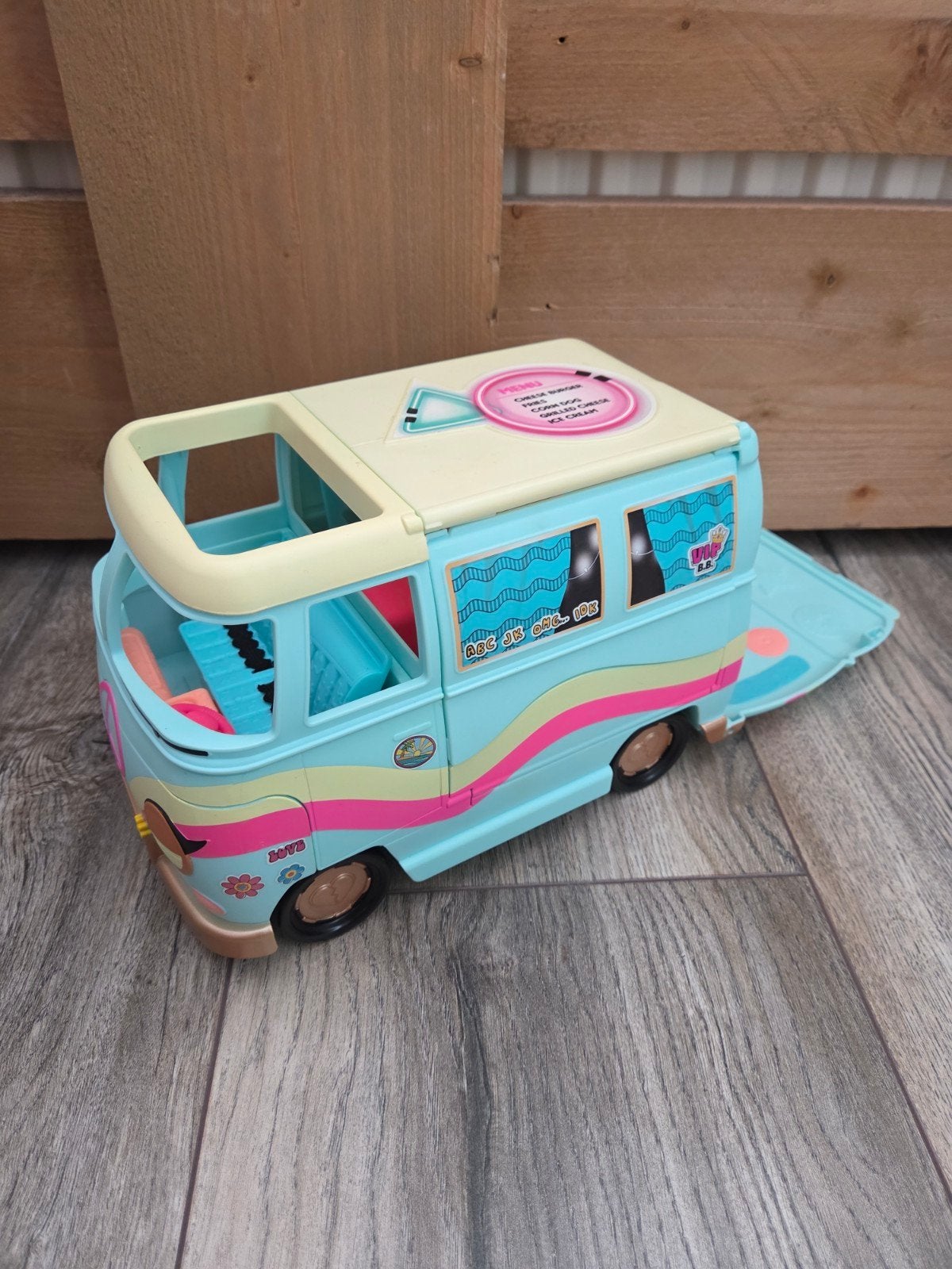 LOL Surprise Camper - Speelset voor poppen, Ophalen of Verzenden, Zo goed als nieuw