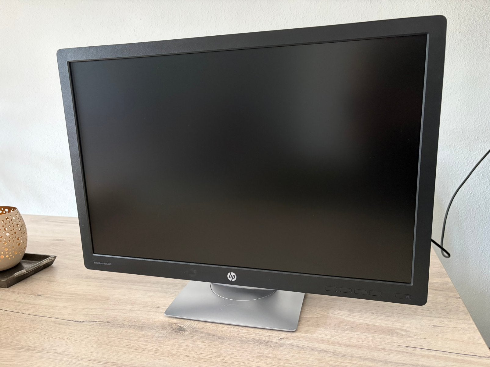 HP EliteDisplay E242 monitor / computerscherm, Computers en Software, Ophalen, Gebruikt, IPS, In hoogte verstelbaar