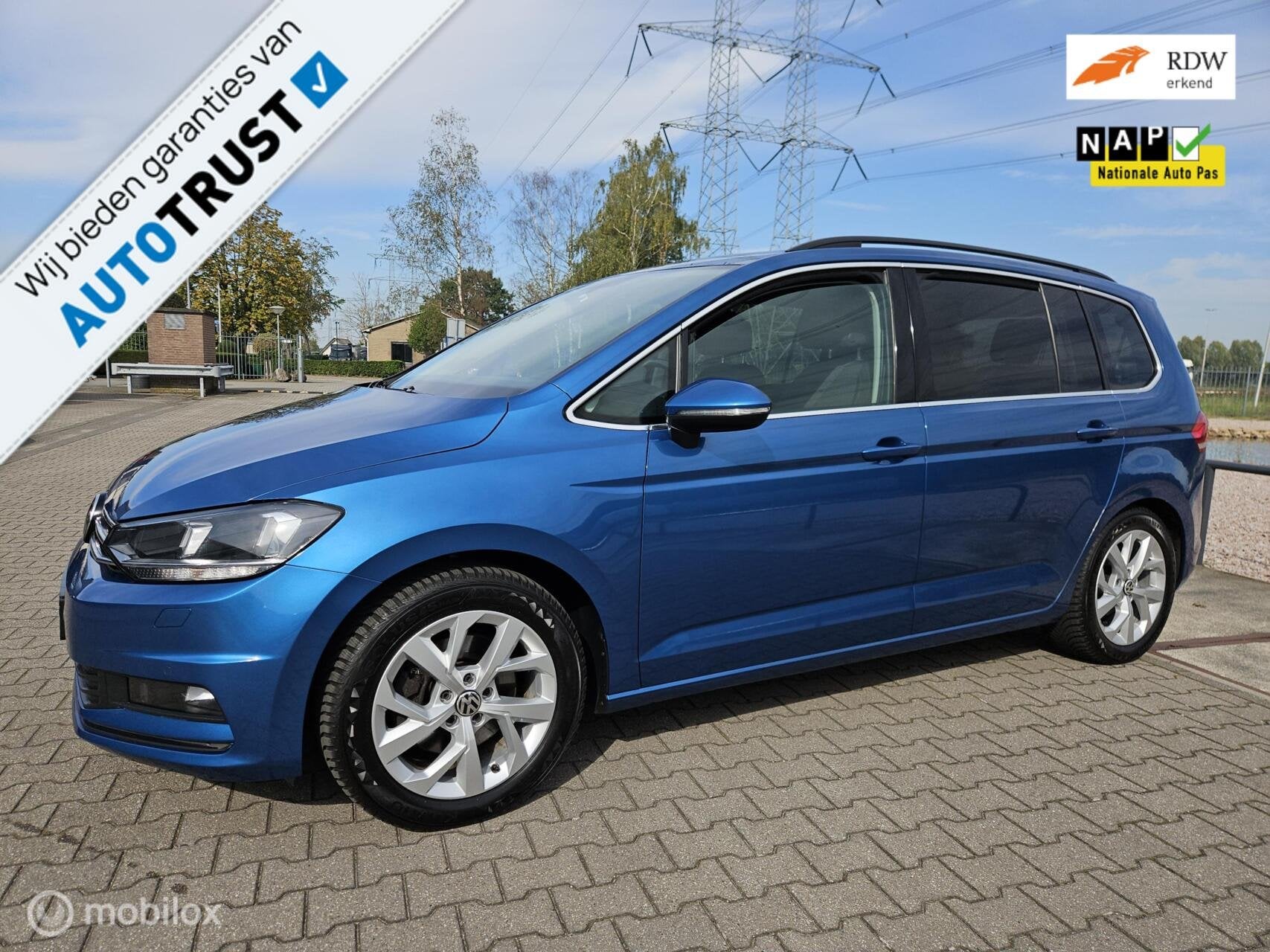 Volkswagen Touran 1.4 TSI Comfortline 7p/cruise/clima/navi, Stof, Gebruikt, Zwart, 4 cilinders