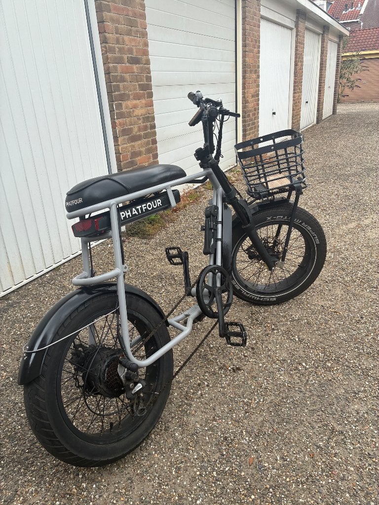 Prachtige lichtgrijze Phatfour FLB+, Fietsen en Brommers, Elektrische fietsen, Zo goed als nieuw, 59 cm of meer, 50 km per accu of meer