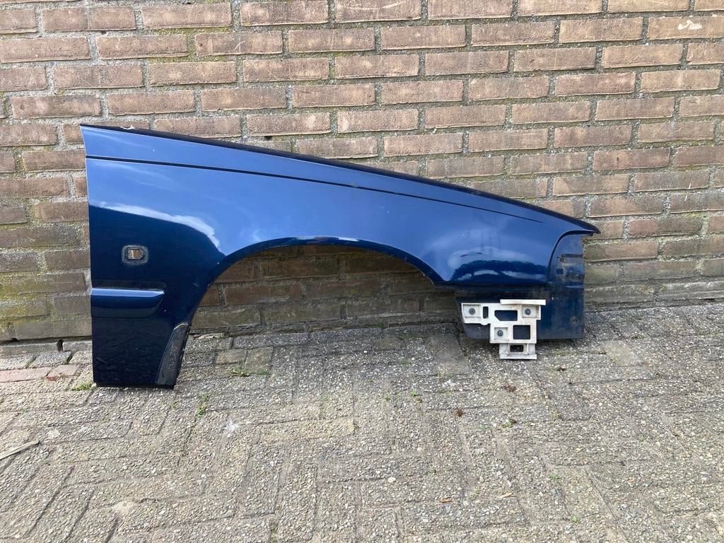 Volvo V70 classic / S70 voorscherm rechts kleur 417, Ophalen, Gebruikt