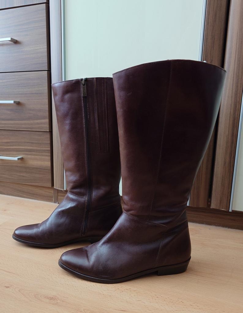 Bruine hoge dameslaarzen, maat 40. Van Duoboots., Hoge laarzen, Bruin, Ophalen of Verzenden, Gedragen