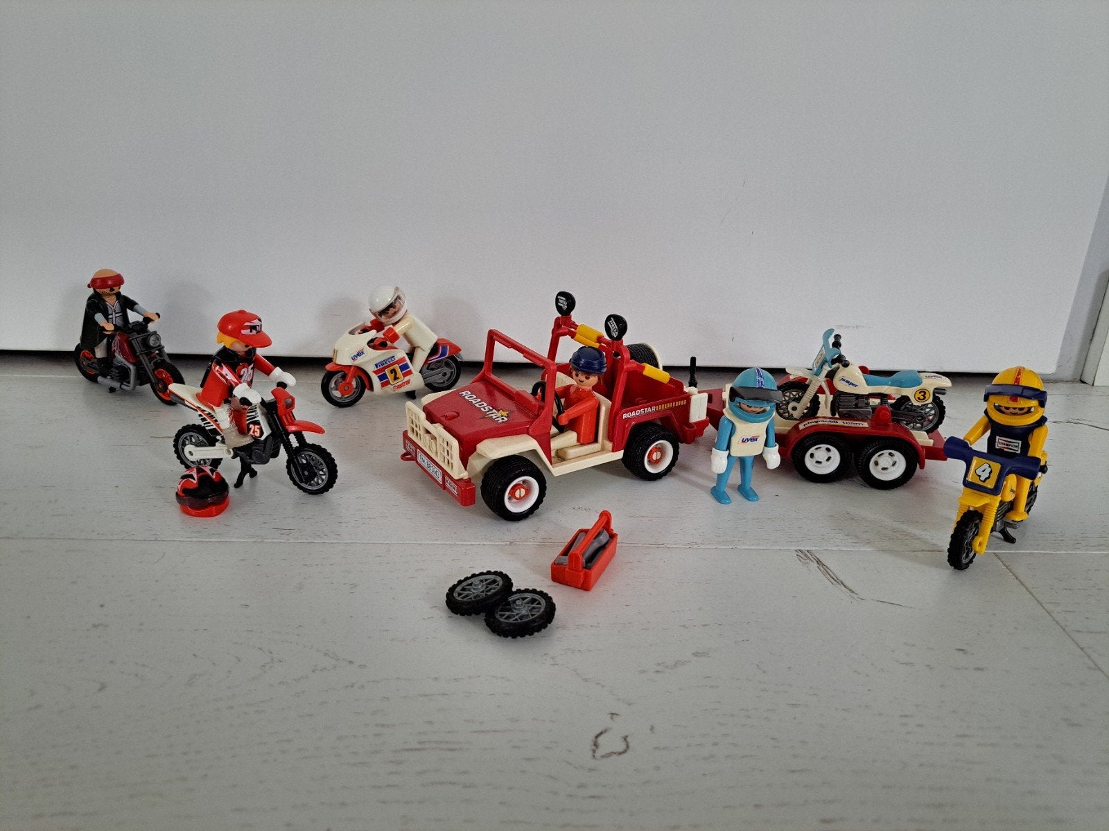 Playmobil set met motorcross terreinwagen en motoren, Gebruikt, Complete set, Voertuig, Ophalen of Verzenden