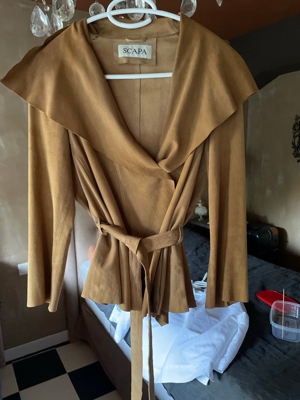 Scapa suède blouse jasje met strikceintuur, S, Kleding | Dames, Ophalen of Verzenden, Zo goed als nieuw, Maat 38/40 (M), Bruin