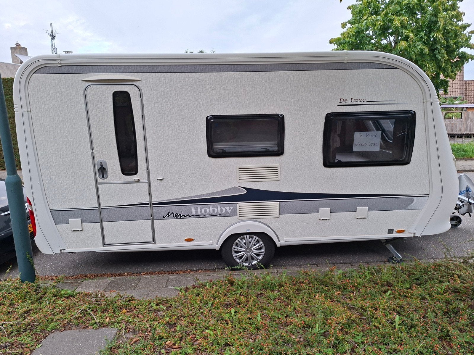 Hobby 440 sf de luxe 2011, Hobby, Treinzit, Dwarsbed, Particulier