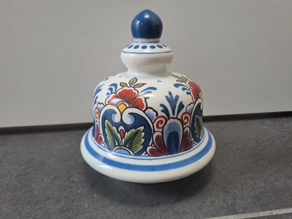 deksel van vaas Delft, Ophalen