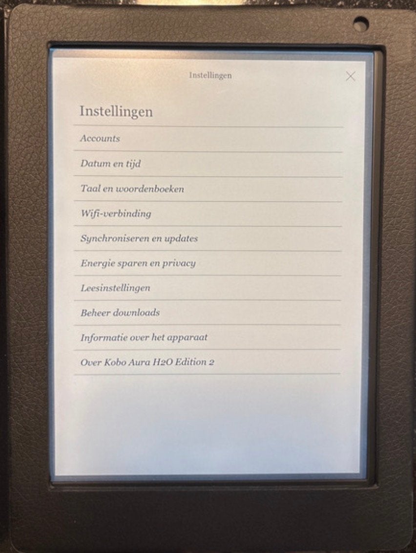 Kobo Aura H2O Edition 2 E-reader met hoesje, Verzenden, Zo goed als nieuw, 8 GB, Touchscreen