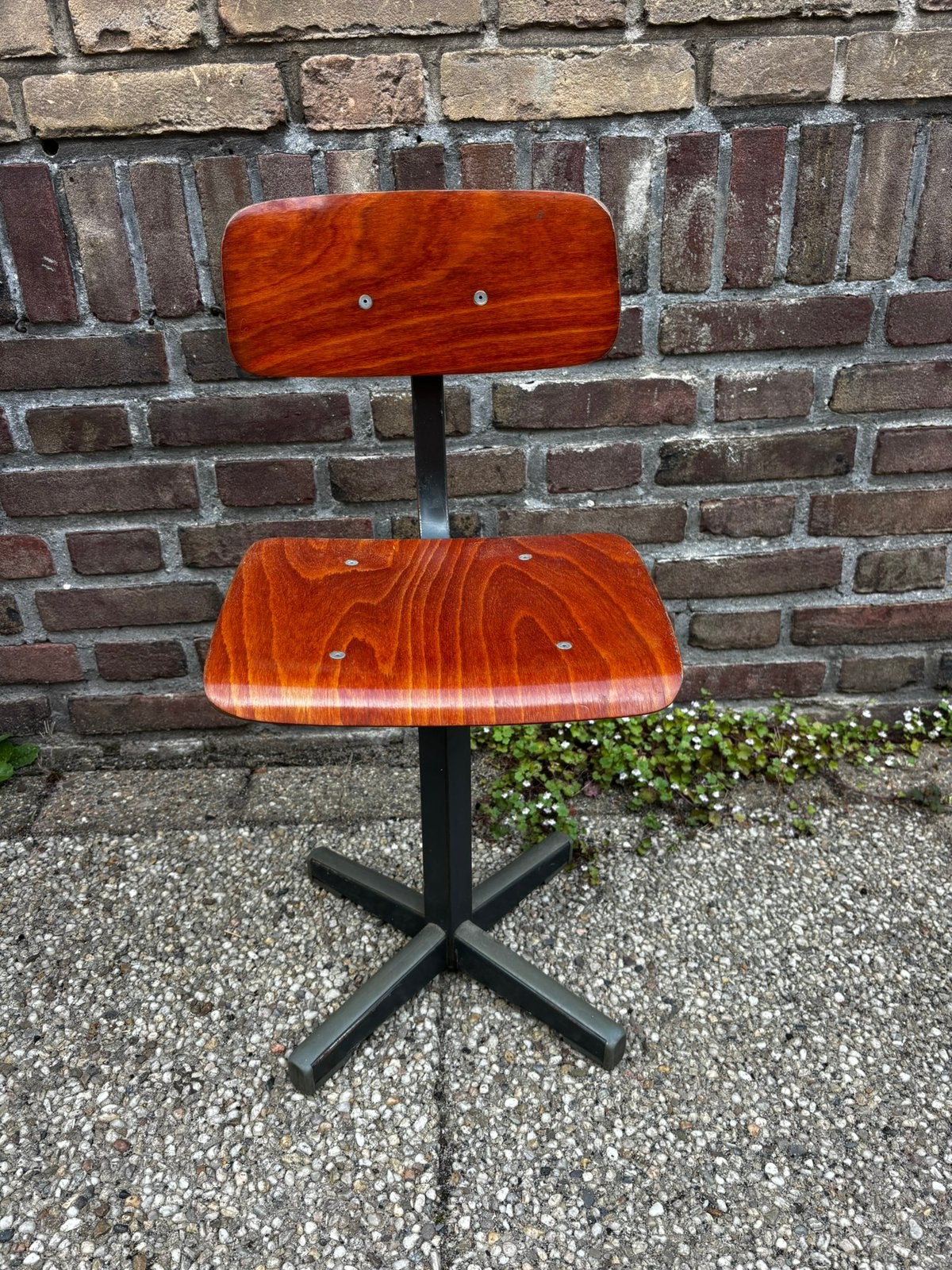 Retro kinderstoeltje kleuterschool stoel, Kinderen en Baby's, Kinderkamer | Tafels en Stoelen, Ophalen, Gebruikt, Stoel(en)