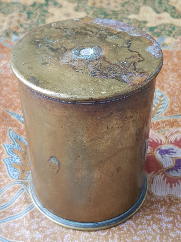 Mooi antiek doosje uit Engeland van twee hulzen 10,7 cm., Antiek en Kunst, Ophalen of Verzenden, Koper