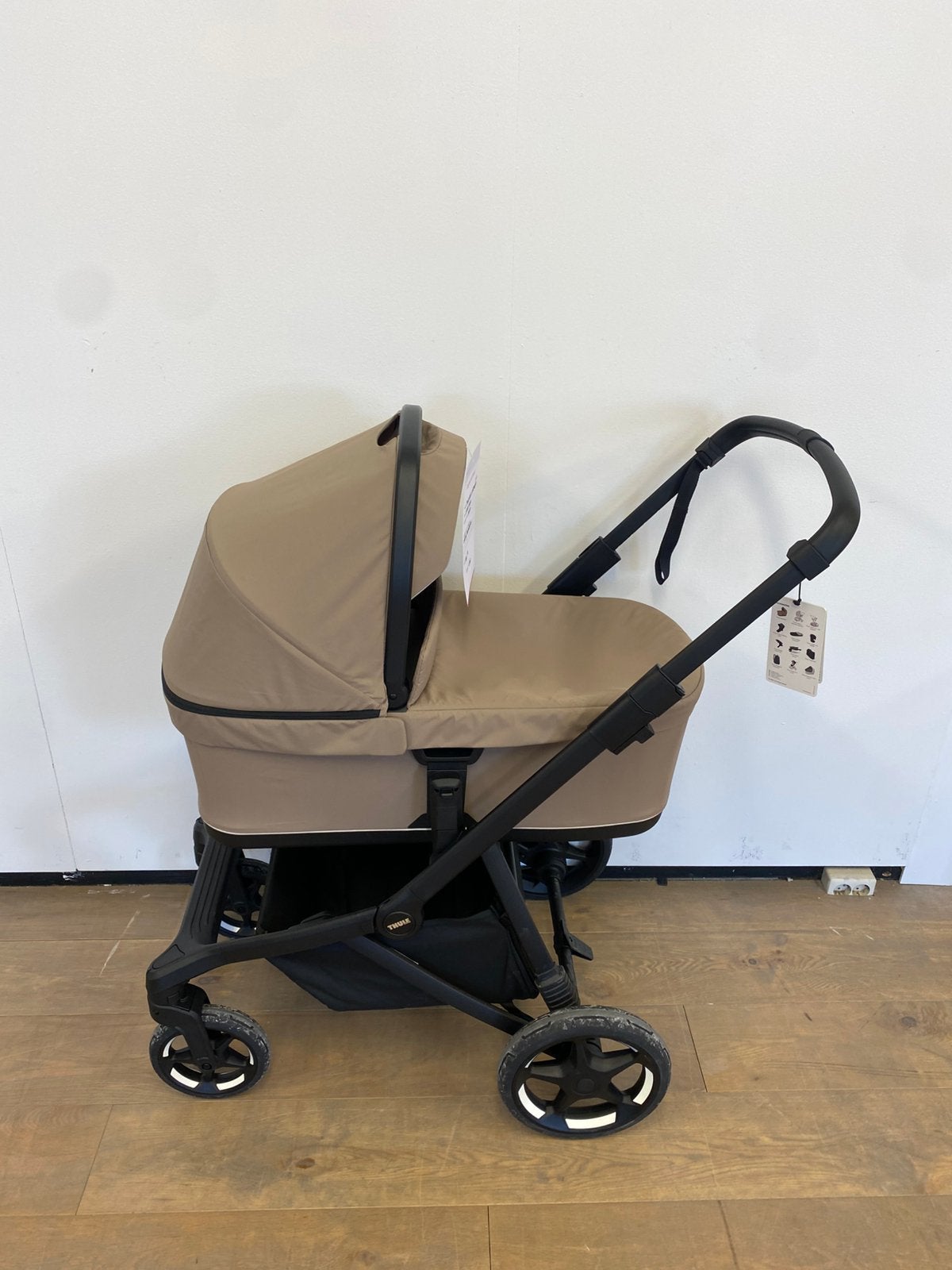 Thule Sleek 2 kinderwagen - 2 in 1 - tinted taupe, Ophalen, Zo goed als nieuw