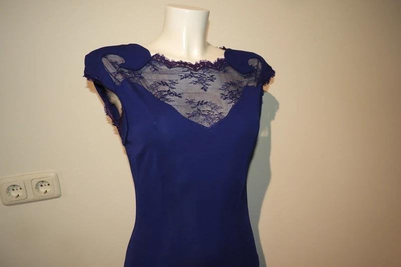 Class Cavalli diep paarse jurk bovenkant open sier werk S, Kleding | Dames, Jurken, Verzenden, Paars, Class Roberto Cavalli, Zo goed als nieuw
