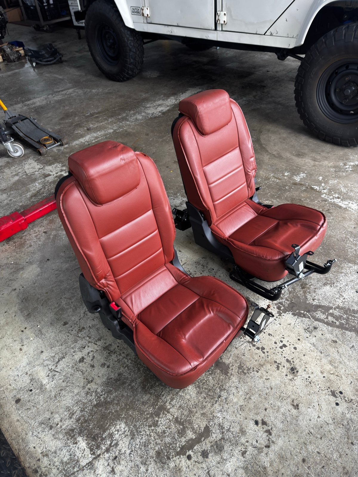 Land Rover Puma Kantel/Opklap Stoelen Achterbak, Auto-onderdelen, Interieur en Bekleding, Ophalen, Gebruikt, Land Rover