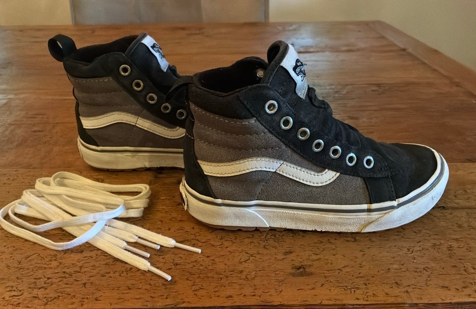 Vans hoge sneakers maat 31, Kinderen en Baby's, Gebruikt, Jongen of Meisje, Schoenen, Ophalen of Verzenden