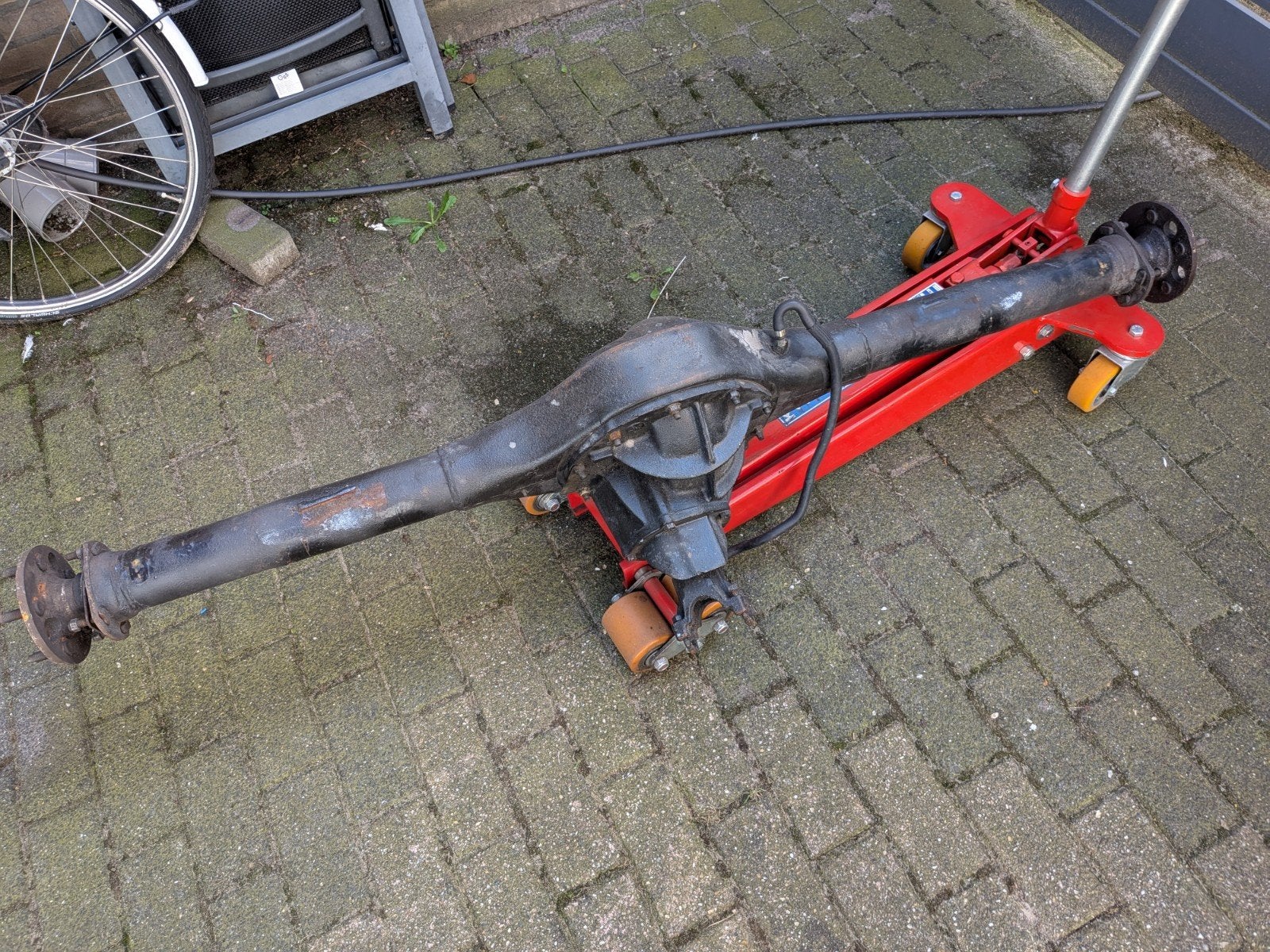 Ford 9 inch achteras met Torino lagers en trommelremmen, Ophalen, Gebruikt, Ford
