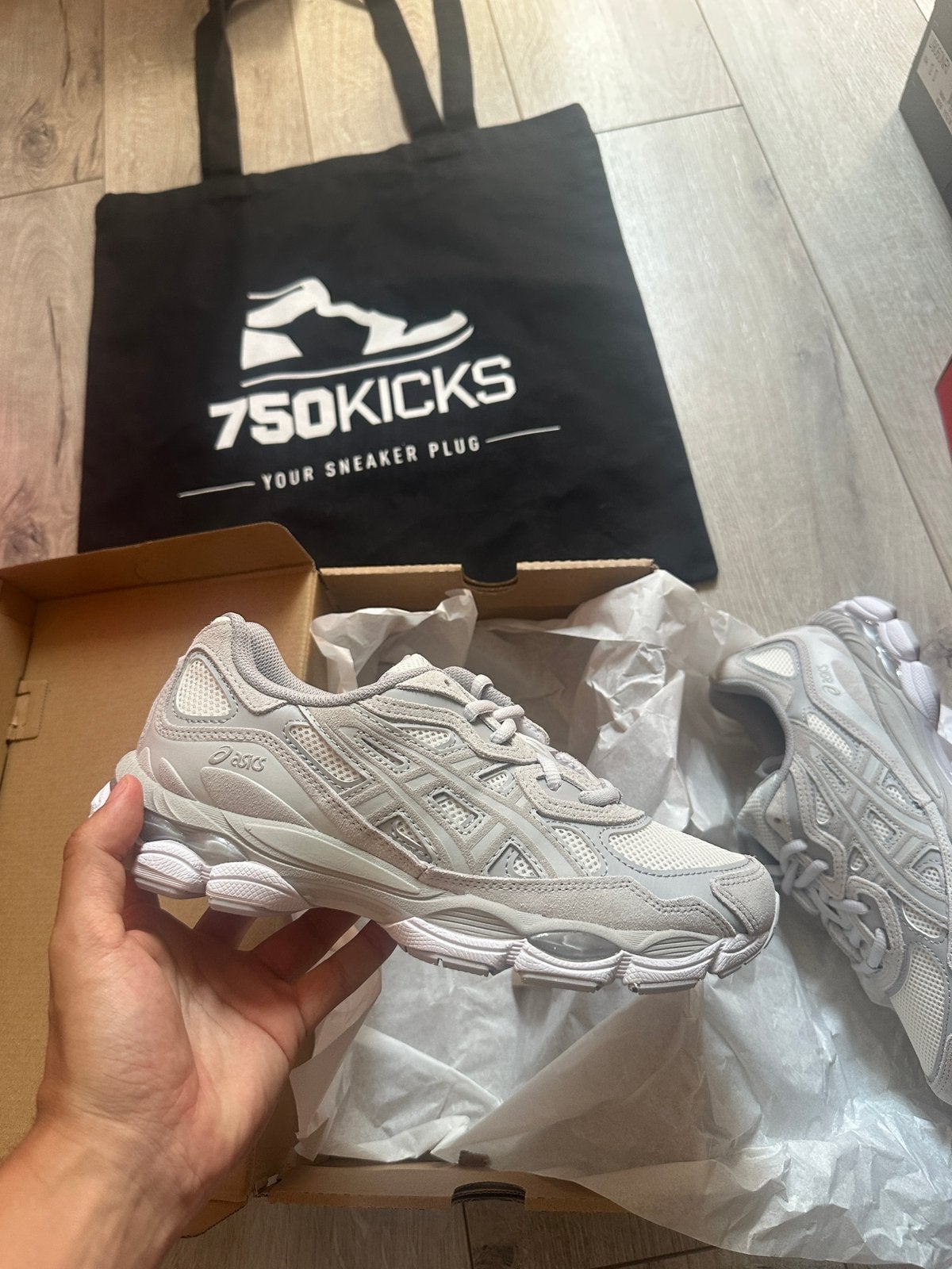 Asics Gel-NYC Cream Cloud Grey Maat EU39,5 39.5, Nieuw, Ophalen of Verzenden, Grijs, A