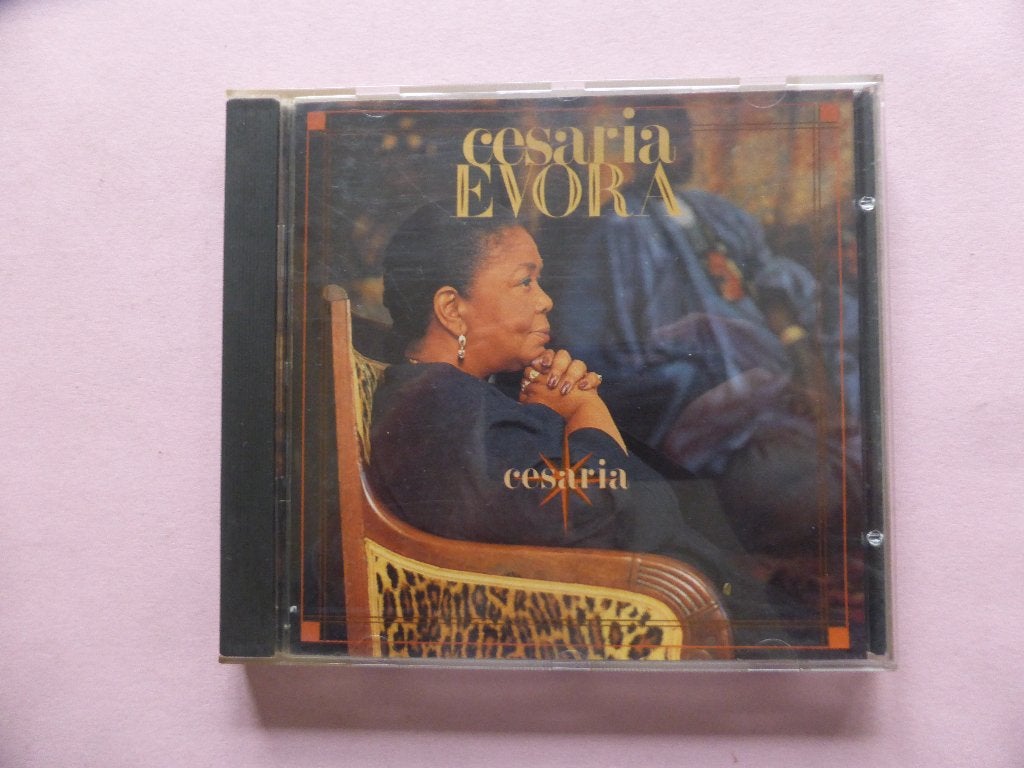 Cesaria Evora "Cesaria" CD, Ophalen of Verzenden, Zo goed als nieuw