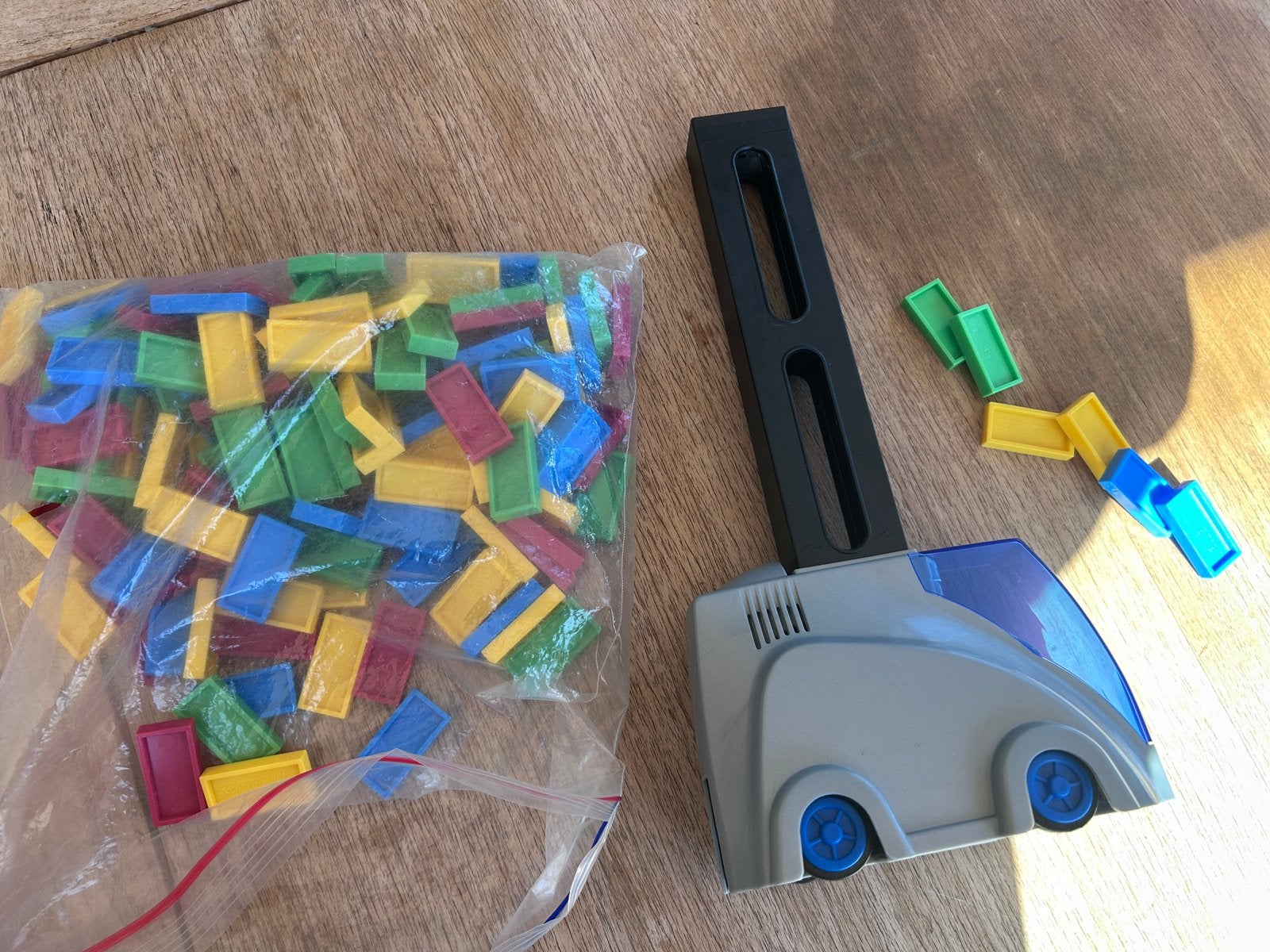 Domino machine elektrisch, Ophalen of Verzenden, Zo goed als nieuw