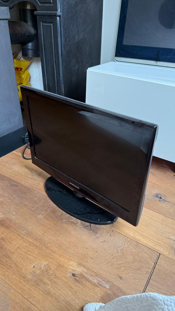 Samsung LE26C450 — 26 inch, Audio, Tv en Foto, Ophalen, Gebruikt, 50 Hz, Samsung
