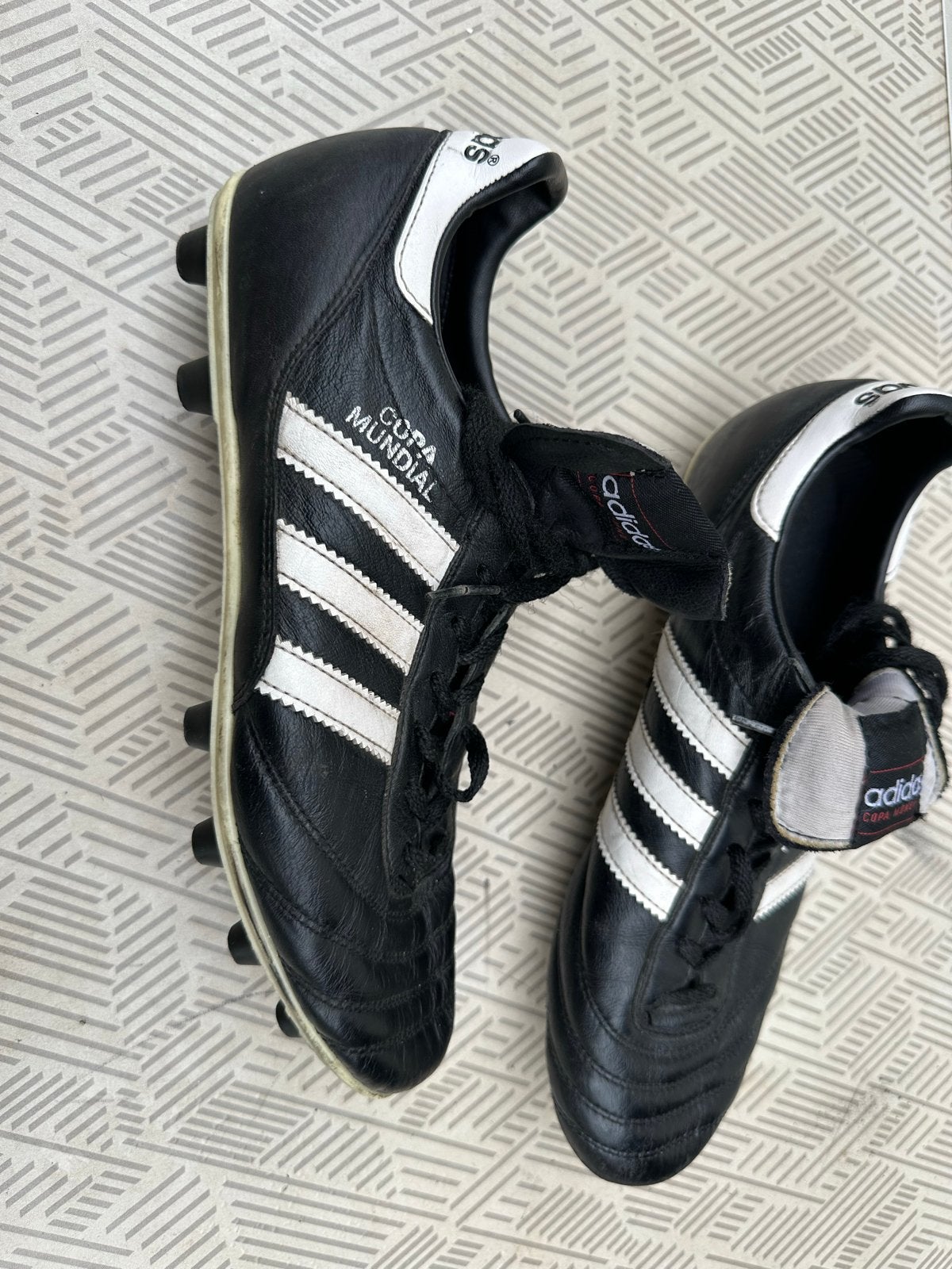 Adidas Copa Mundial Voetbalschoenen - Klassiek Zwart, Ophalen of Verzenden, Gebruikt, Schoenen