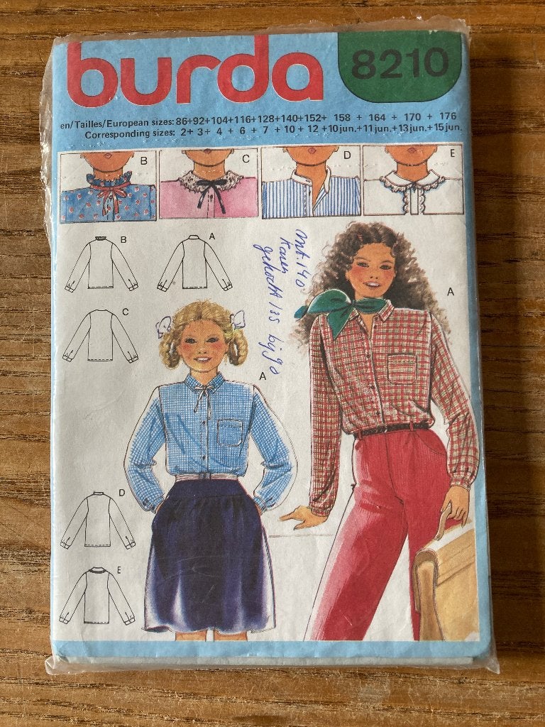 Burda naaipatroon kledingpatroon 8210 blouse (maat 86-176), Overige typen, Kind, Nieuw, Burda