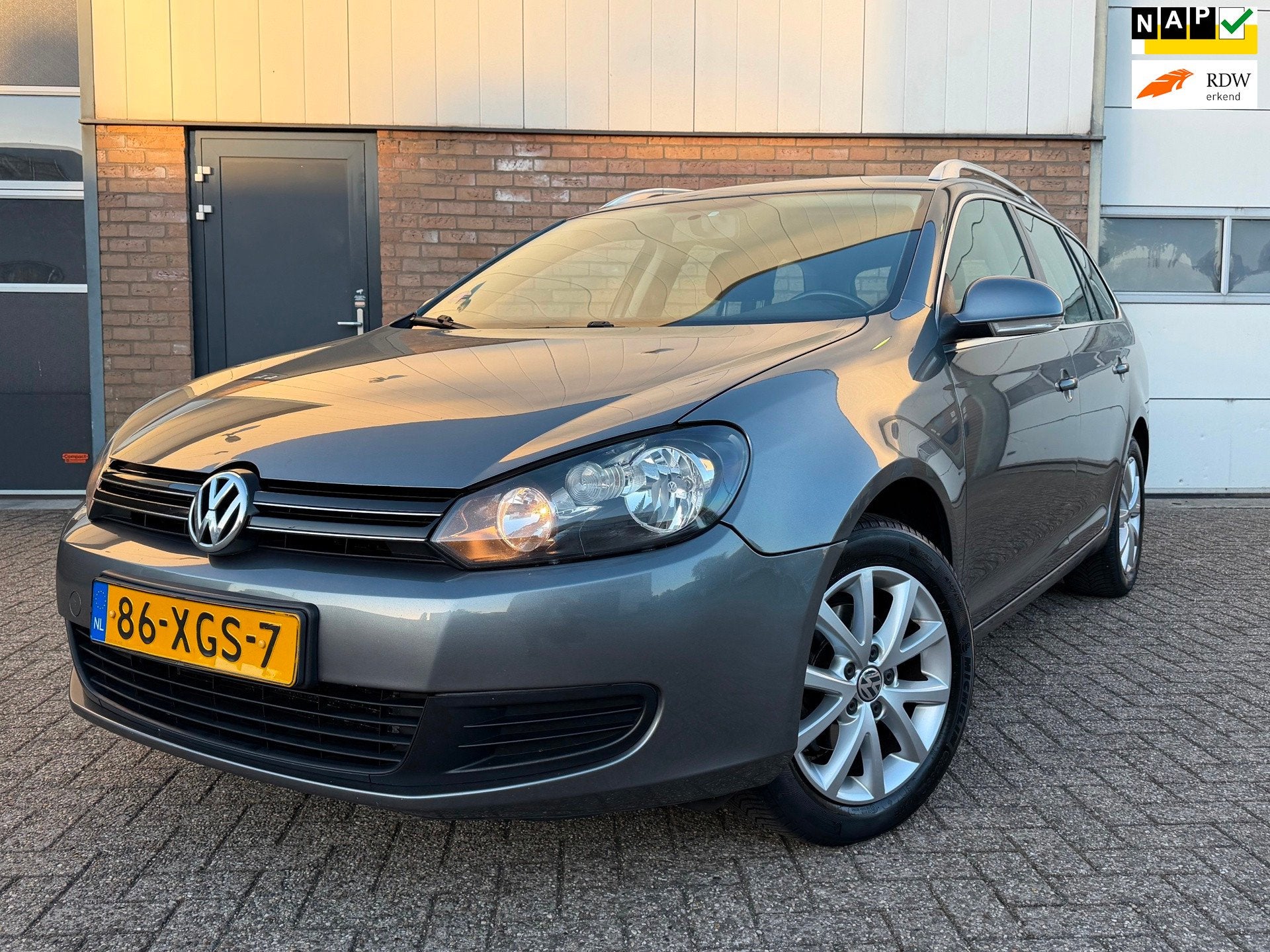 Volkswagen Golf Variant 1.2 TSI Comfortline CLIMATE/CRUISE !, Voorwielaandrijving, Euro 5, Gebruikt, 680 kg