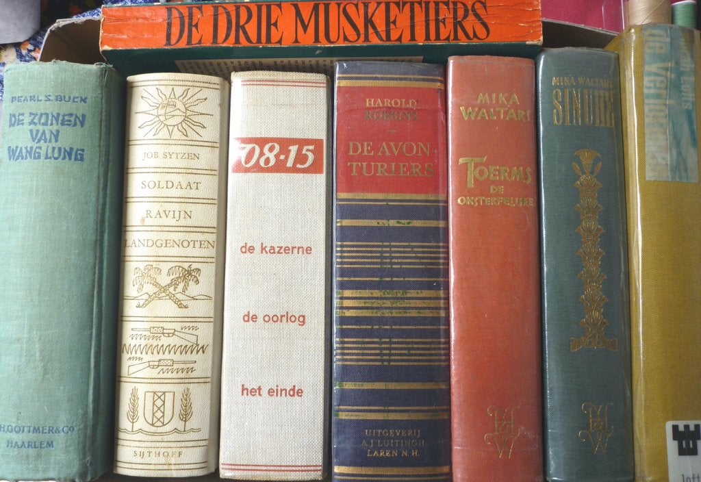 973 DOOS MET 8 BOEKEN, Boeken, Ophalen of Verzenden, Gelezen