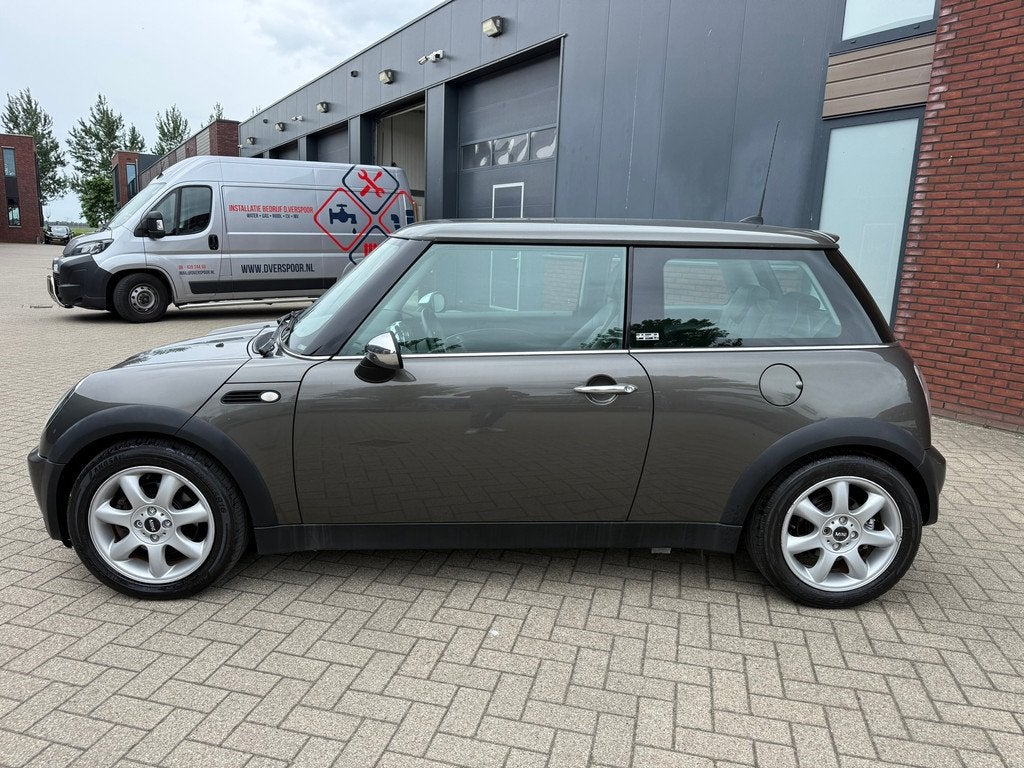 Mini 3-Deurs 1.6 One Pepper PARKLANE AUTOMAAT/2006/NAVIGATIE, Auto's, 15 km/l, Gebruikt, Zwart, 4 cilinders