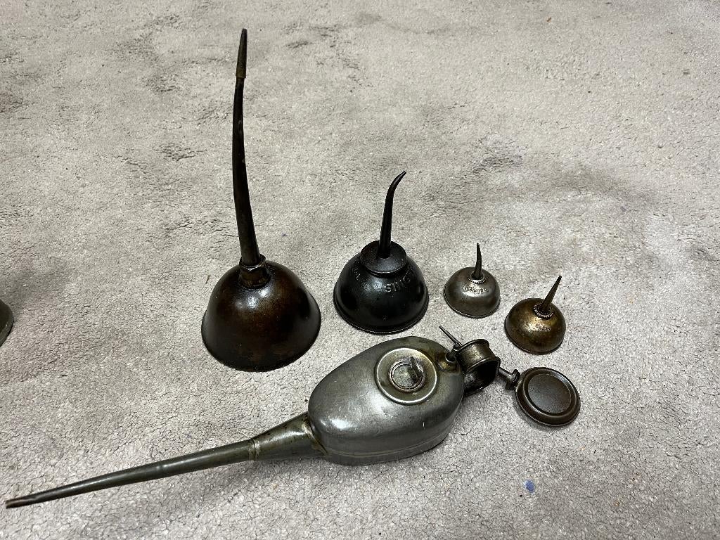 6 stuks Oude oliekannentjes singer, Antiek en Kunst, Antiek | Gereedschap en Instrumenten, Ophalen of Verzenden