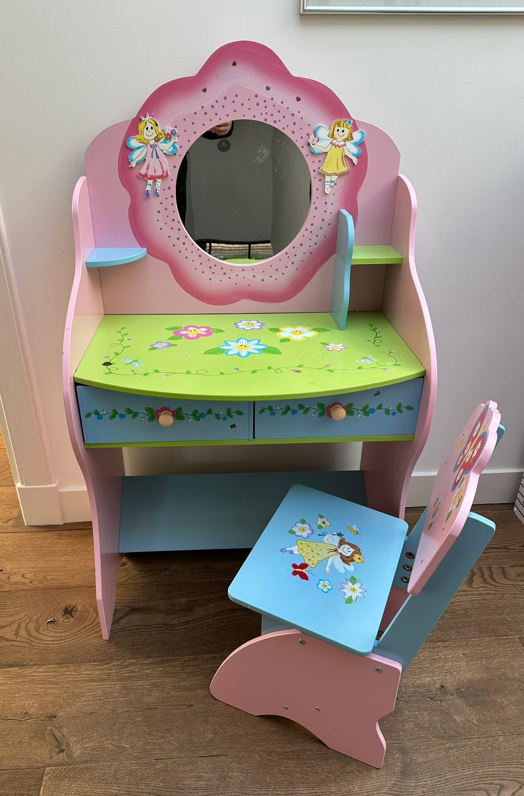 Kinder kaptafel met spiegel en stoel, Ophalen, Gebruikt