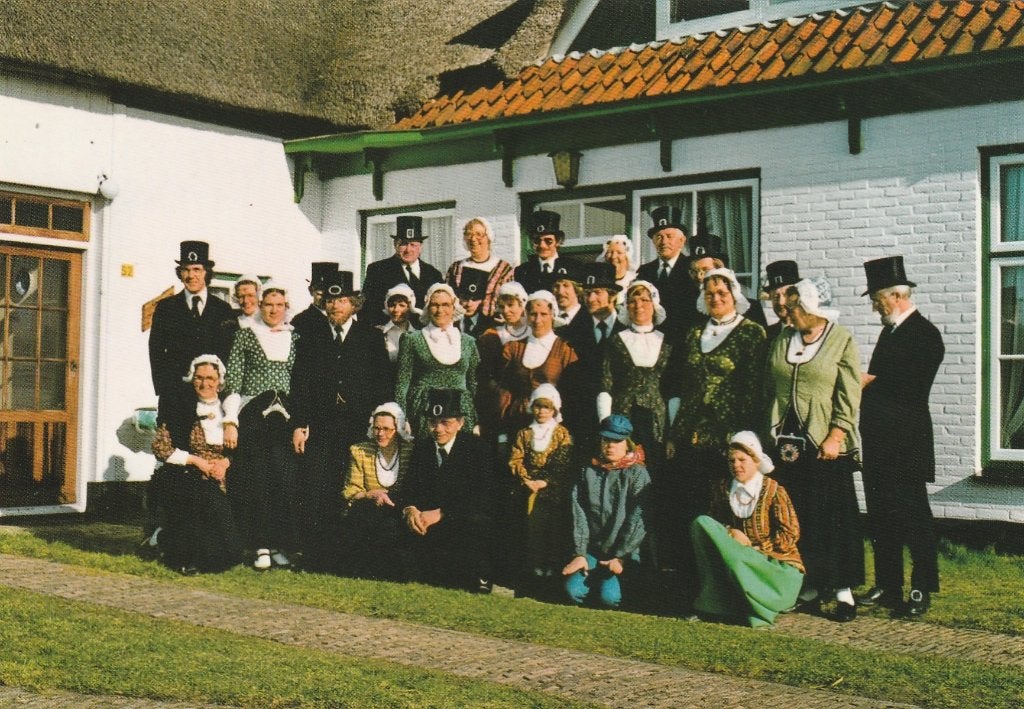 TEXEL Dansgroep Oude Dansen Klederdracht, Verzenden, 1960 tot 1980, Ongelopen, Waddeneilanden