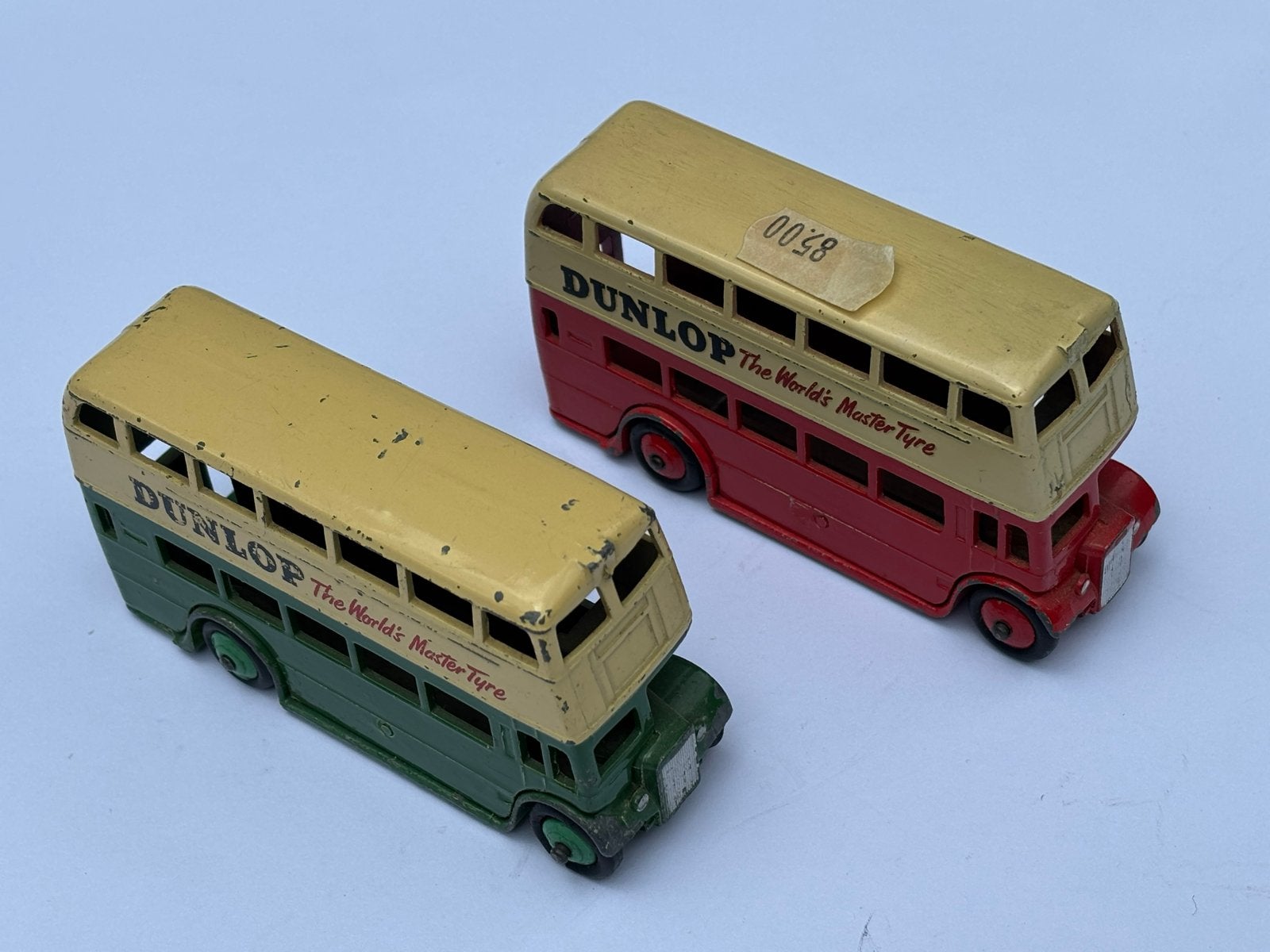2x Dinky Toys 290 DOUBLE DECKER BUS met “DUNLOP” reclame 2x, Ophalen of Verzenden, Gebruikt, Bus of Vrachtwagen, Dinky Toys