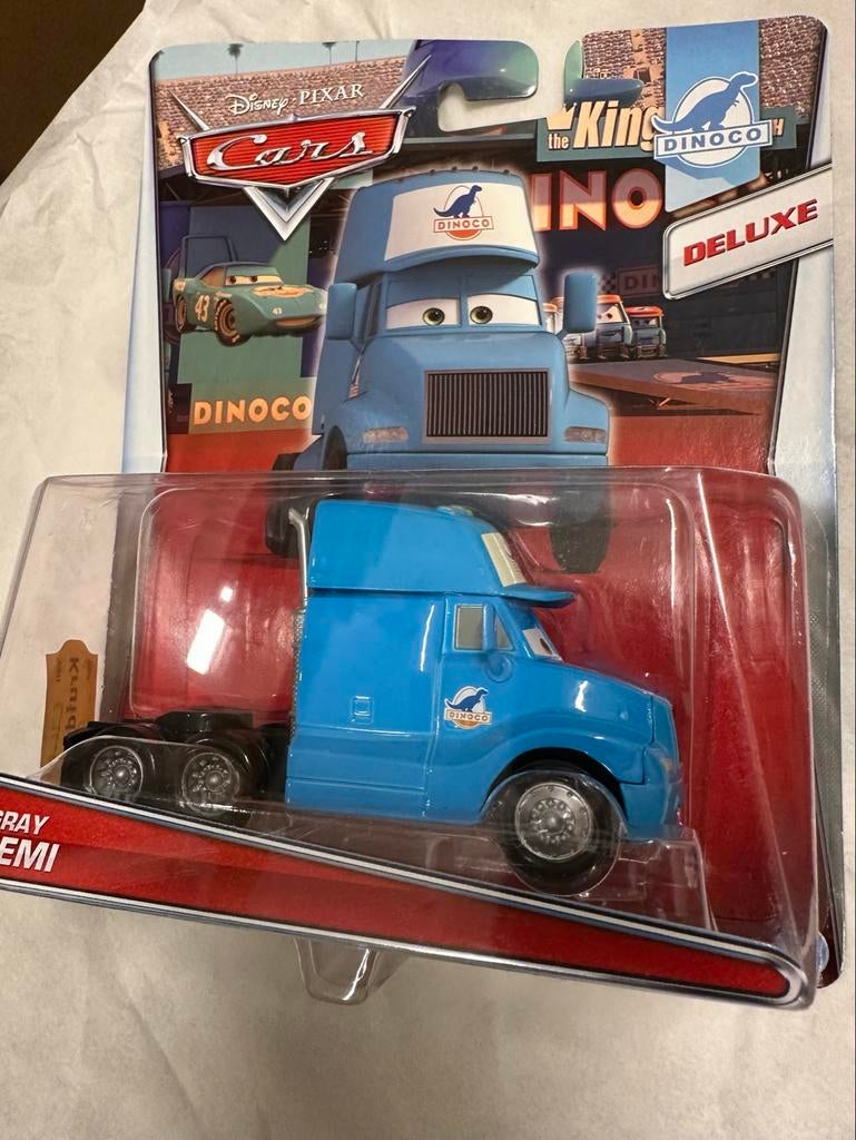 Disney Pixar Cars Dinoco Gray The King Mack Truck Diecast, Ophalen of Verzenden, Nieuw