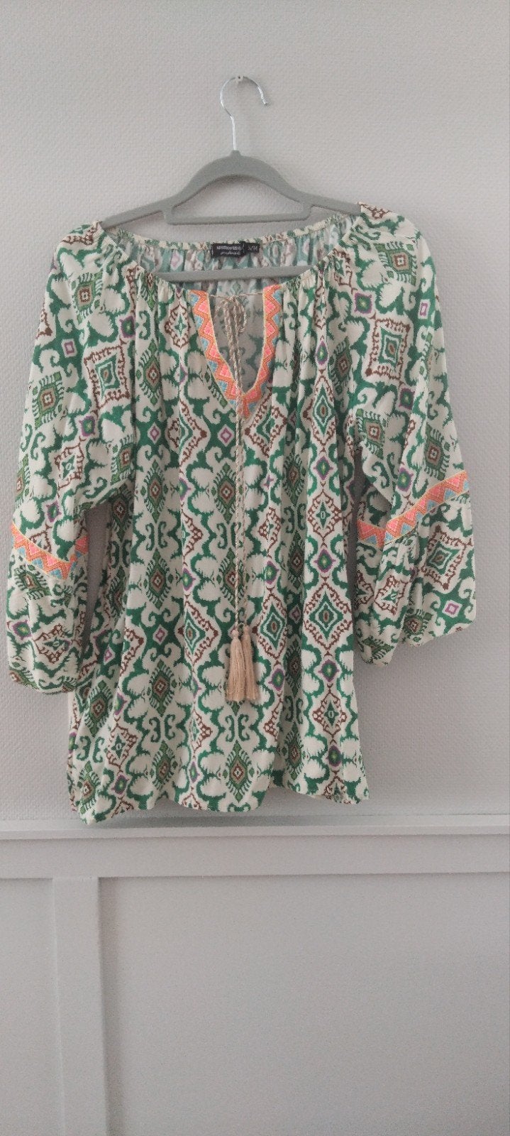 Musthavesonly blouse met etnische print en kwastjes, Kleding | Dames, Musthavesonly, Ophalen of Verzenden, Zo goed als nieuw, Maat 36 (S)