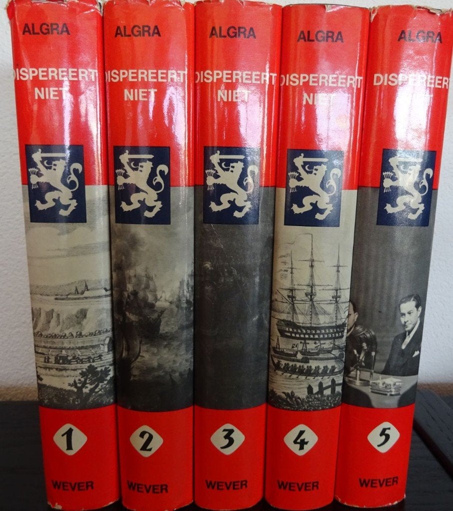 Dispereert niet. Twintig eeuwen historie van de Nederlanden^, Ophalen of Verzenden, Zo goed als nieuw, A. en h. algra