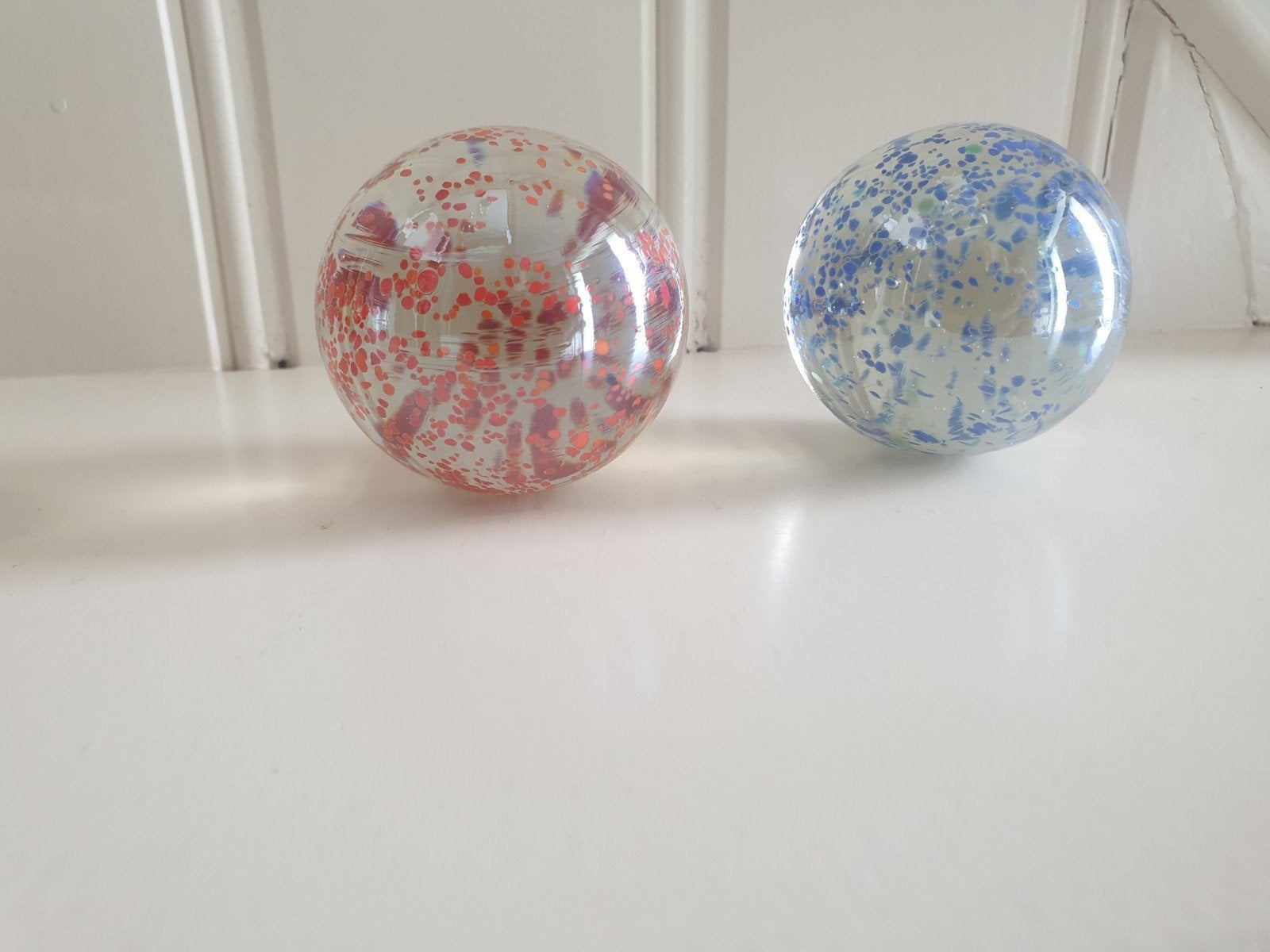 Glazen bollen gespikkeld 6cm, Ophalen of Verzenden