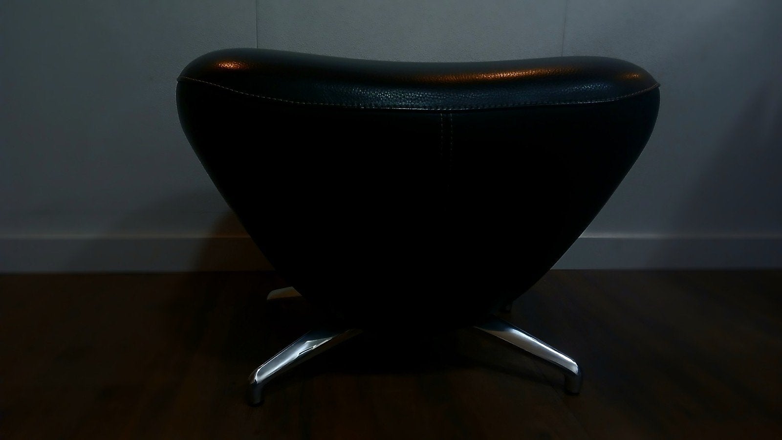 Leolux Caruzzo Hocker - Nieuw!, Huis en Inrichting, Ophalen, Leolux Caruzzo Hocker, 50 tot 75 cm, Nieuw