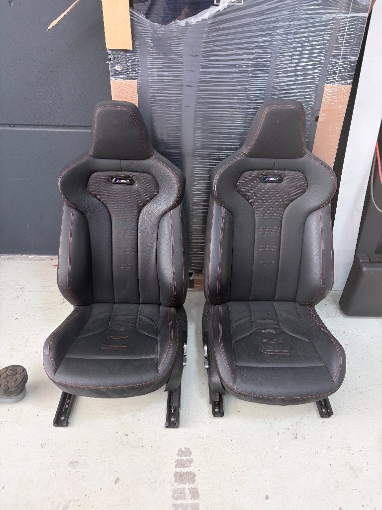 BMW M2 origineel 2x sportstoelen nieuw, Auto-onderdelen, Interieur en Bekleding, Ophalen, Nieuw, BMW