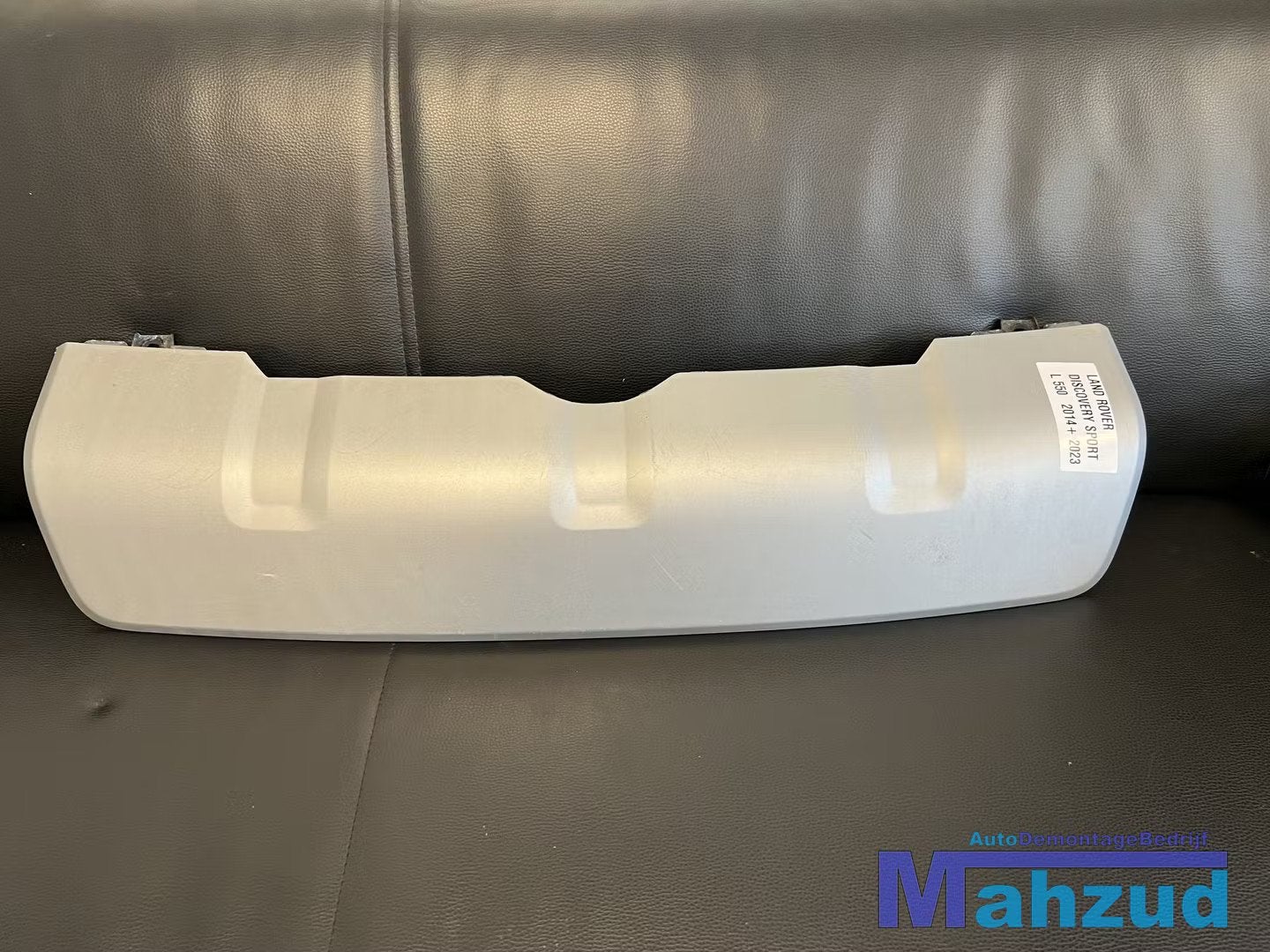LAND ROVER DISCOVERY Sport L550 Diffuser achterbumper deel 2, Abbey Road, Whitley 1
CV3 4LF  Coventry, Achter, Bumper, Jaguar Land Rover Limited